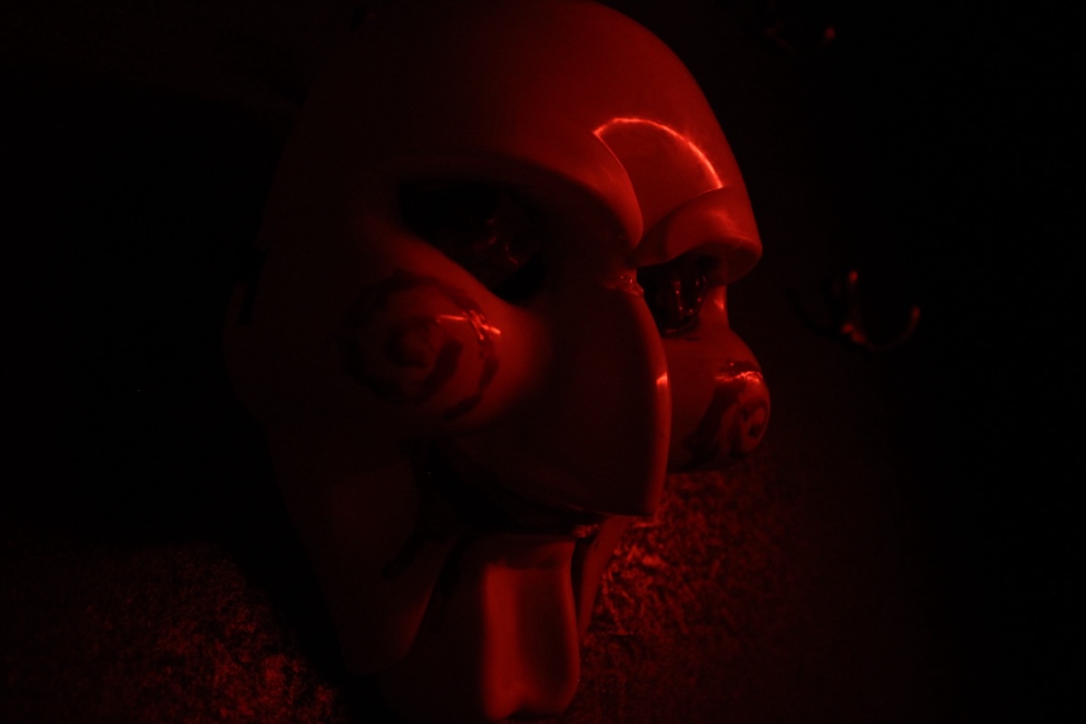 SAW